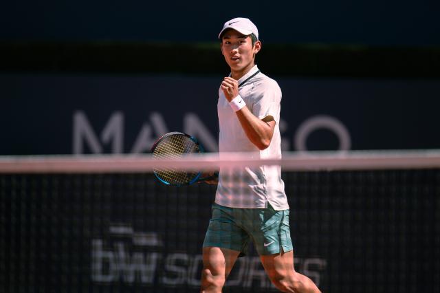 kaiyun-草地赛季来了，商竣程的草地巡回赛首胜也来了