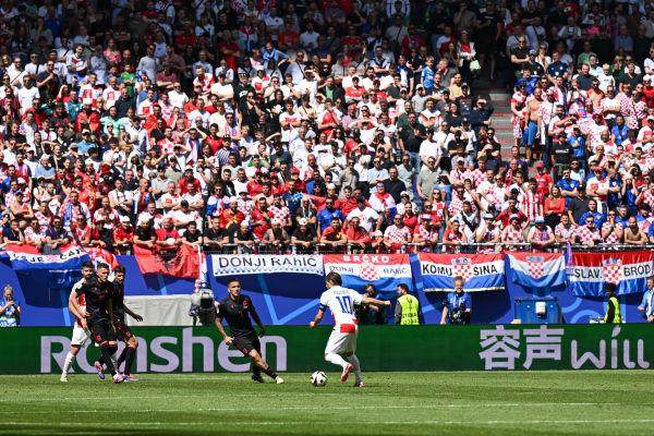 开云APP-【欧洲杯】乌龙侠立功！阿尔巴尼亚2-2逼平克罗地亚